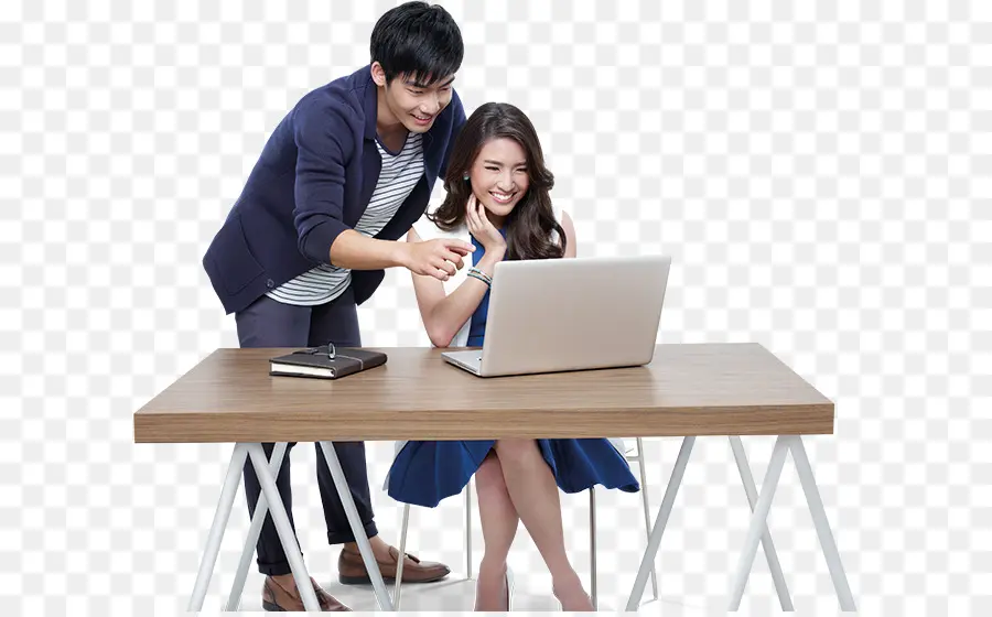 Casal Com Laptop，Computador Portátil PNG