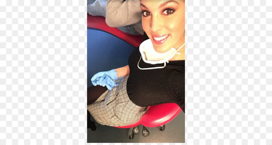 Iris Mittenaere，Dentista PNG