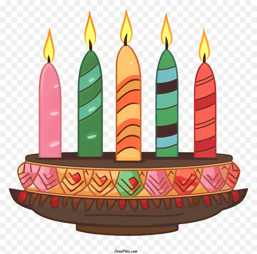 Bolo De Aniversário，Velas Multicoloridas PNG